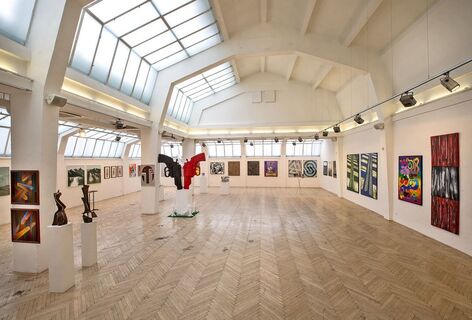 UMELKA Gallery