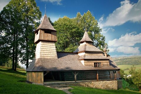 Lukov - Venécia - Greek Catholic wooden church of St Cosmo and Damian