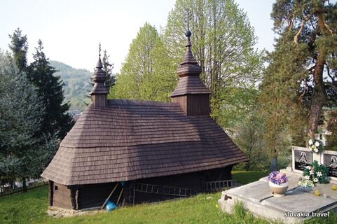Drevený chrám sv. Michala Archanjela