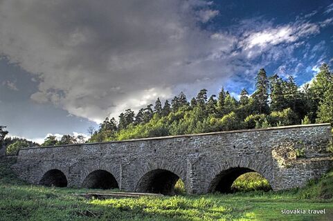 Kamenný most v Spišskom Hrhove