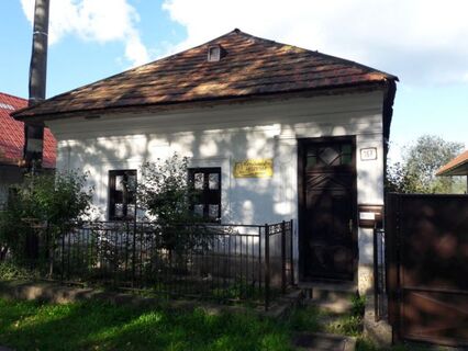Kohlov Hrnčiarsky dom, Brehy