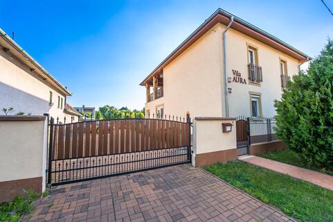 Vila Aura