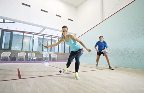 Squash and thai massage in hotel Devín