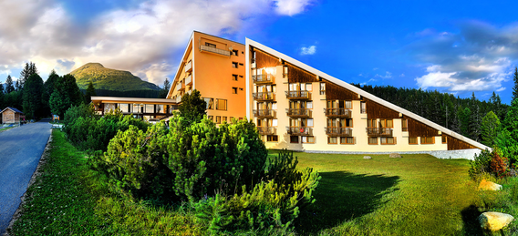 Hotel FIS ***