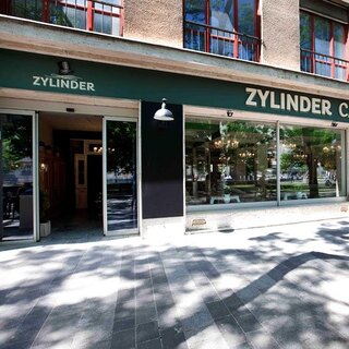 Zylinder