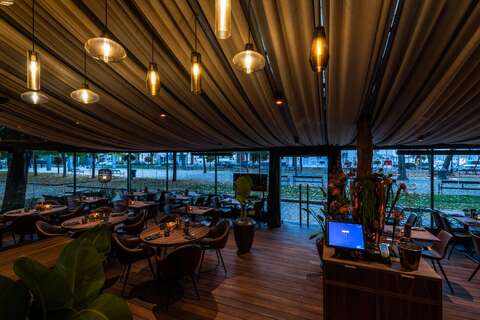 Rio Restaurant & Bar