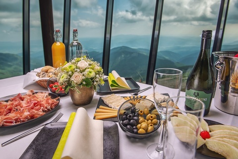 Sky picnic