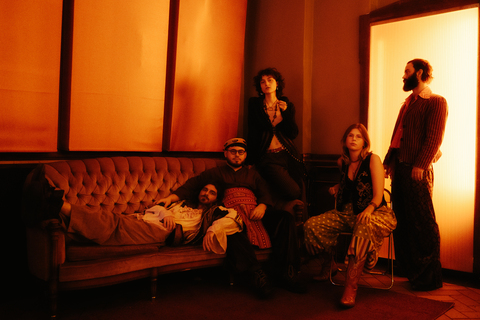Koncert: Tolstoys
