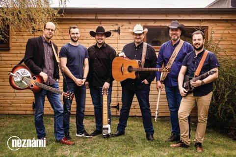 Country Concert – Neznámi