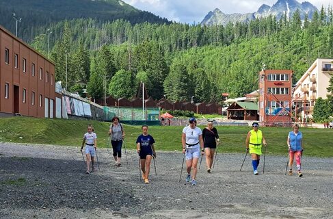 Športové cvičenie – Nordic Walking